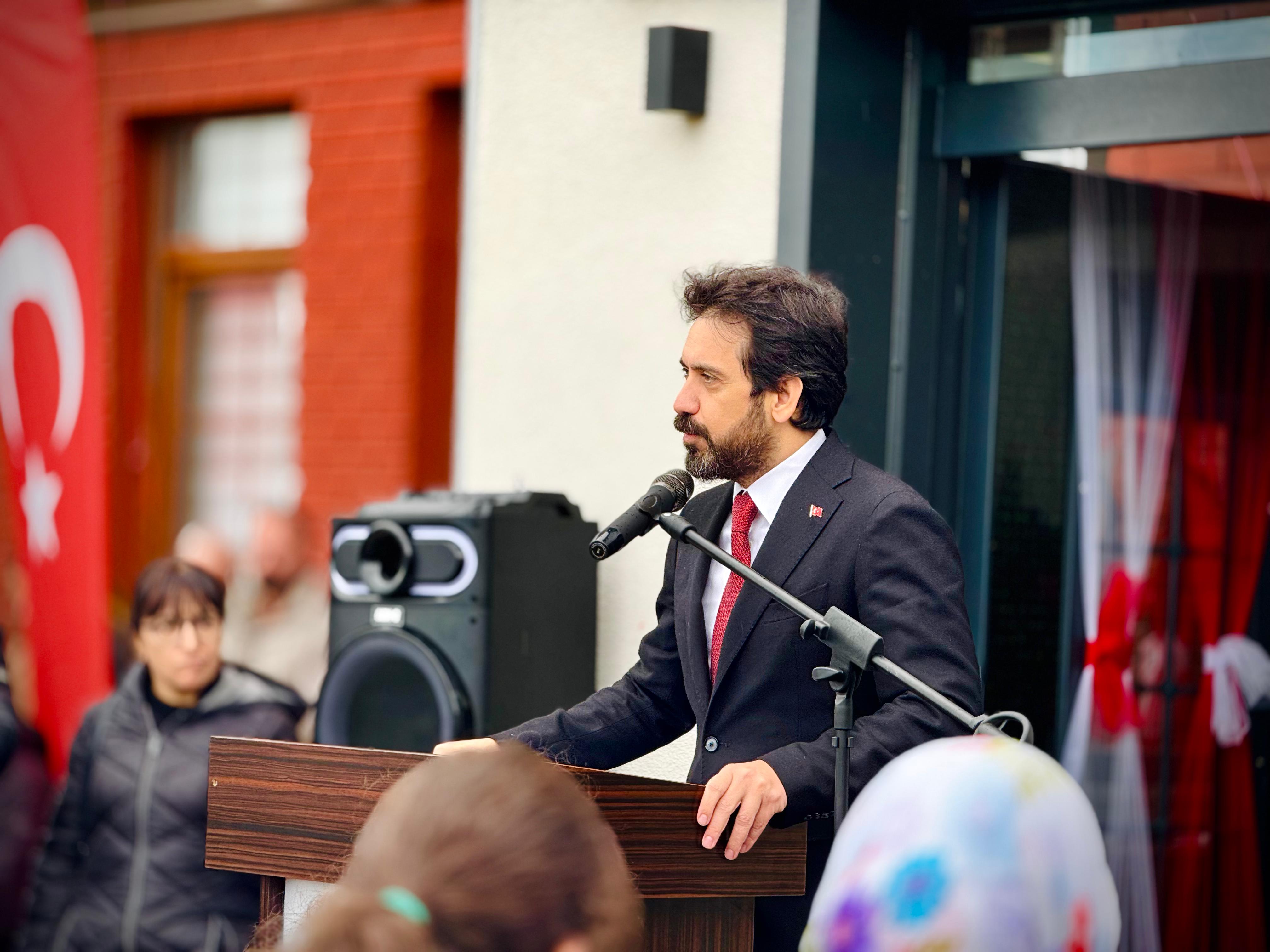 Van’ımızın dört bir yanına bebek, çocuk ve halk kütüphanelerimizi kazandırdık.